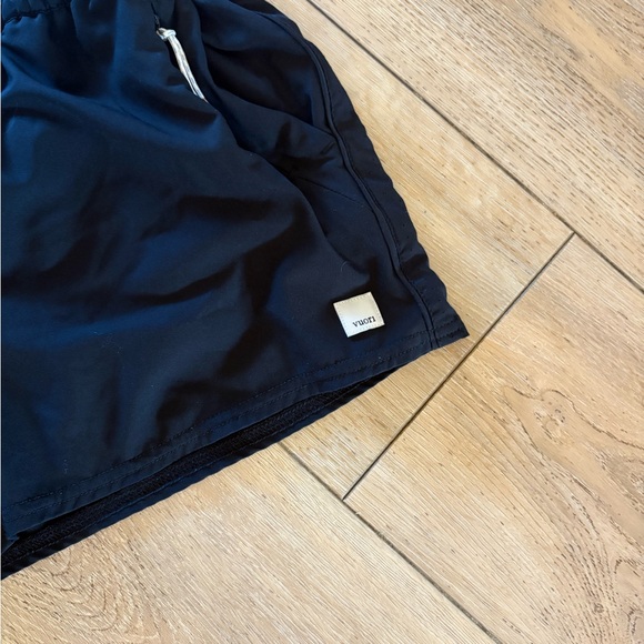 Vuori dash shorts - Picture 2 of 2